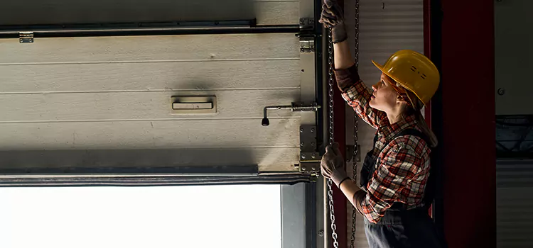 Addressing Common Garage Door Stoppage Issues in Albertville, AL